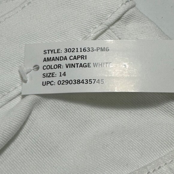 Gloria Vanderbilt Womens Amanda Capri Pants White Size 14 NWT Beachy Summer - Picture 7 of 12